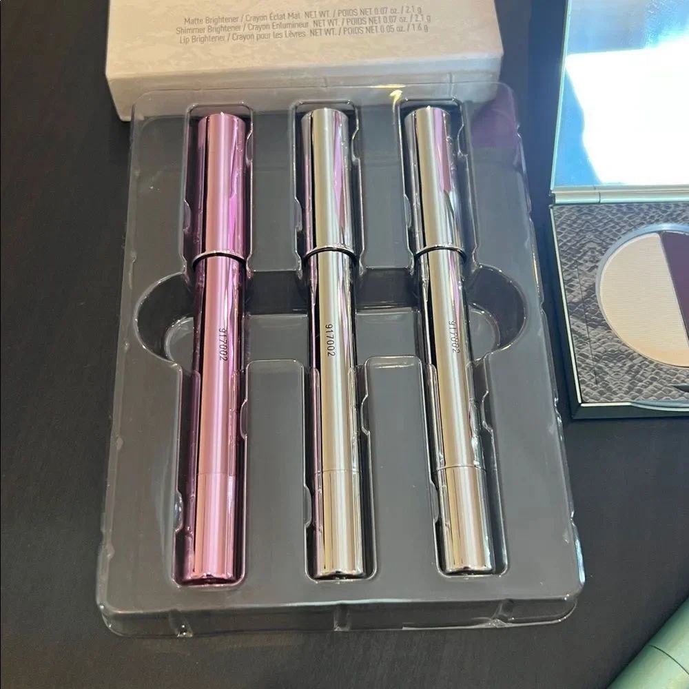 Mally makeup bundle - Picture 8 of 8